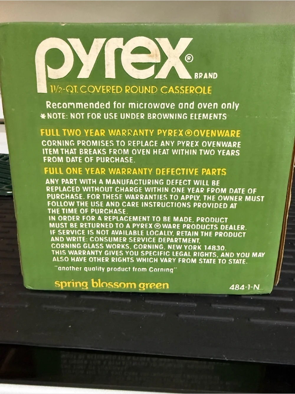 Vintage Pyrex NIB Spring Blossom Green Casserole Dish 1.5 QT 484-1-N